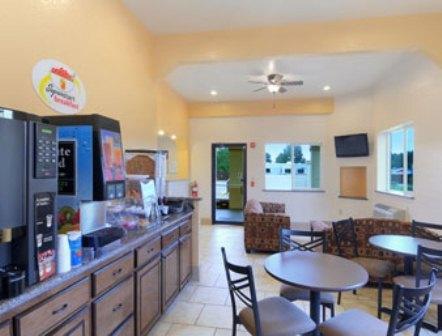 Super 8 By Wyndham Idabel Motel Restaurant photo