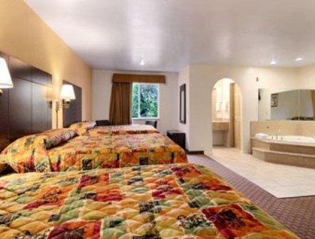 Super 8 By Wyndham Idabel Motel Room photo
